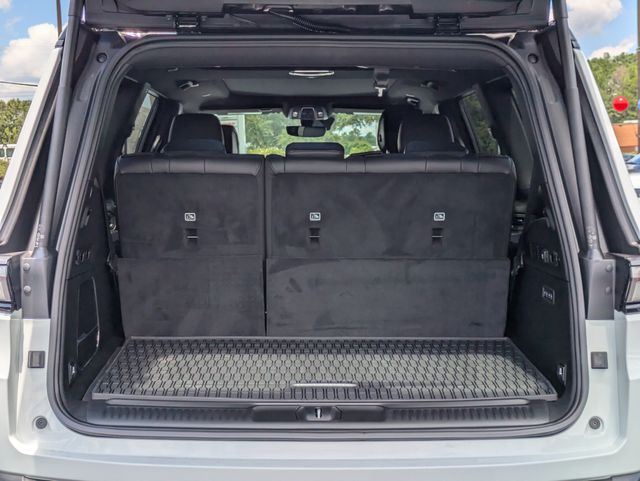 2026 Jeep Grand Wagoneer Upland