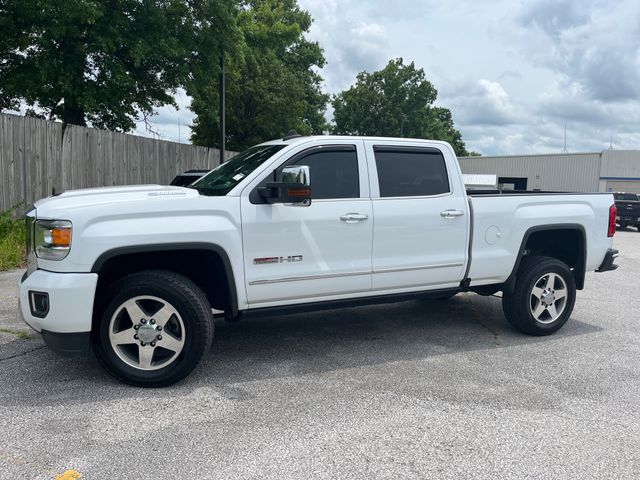 Summit White 2017 GMC Sierra 2500HD Pickup Truck Four-Wheel Drive 6-Speed Automatic