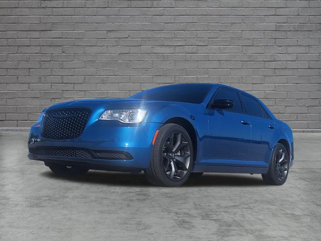 Blue (Frostbite) 2023 Chrysler 300 Sedan Rear-Wheel Drive 8-Speed Automatic