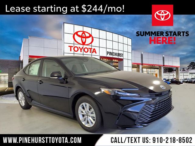 2025 Toyota Camry LE photo