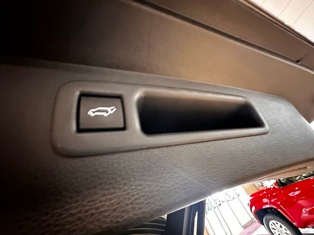 new 2026 Toyota Highlander Hybrid car