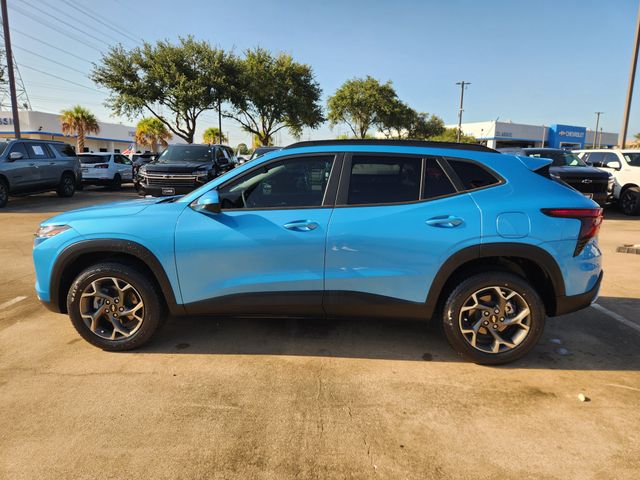 2025 Chevrolet Trax LT Blue at Classic Elite Chevrolet Sugar Land