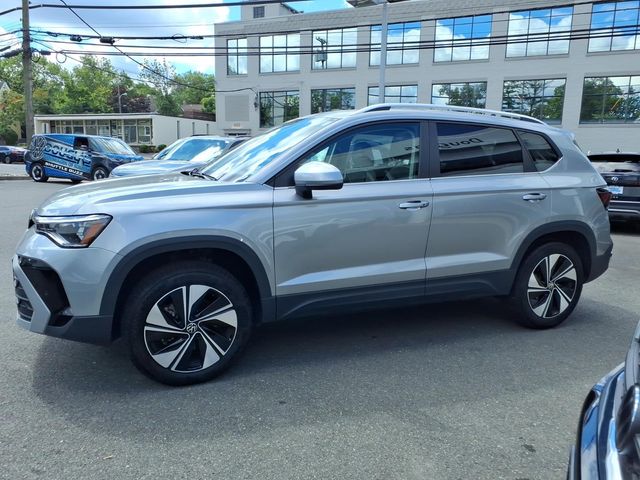 2026 Volkswagen Taos - Image 3
