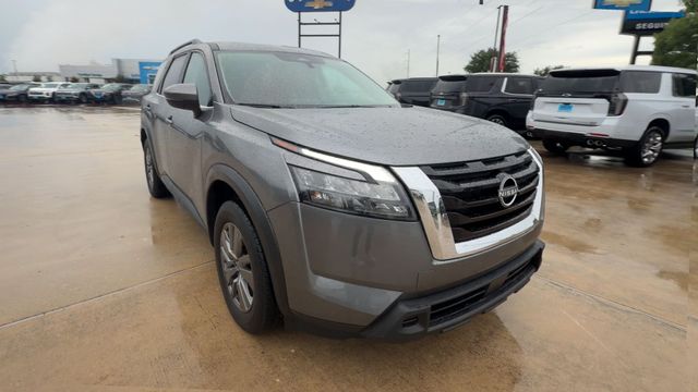 2025 Nissan Pathfinder #2