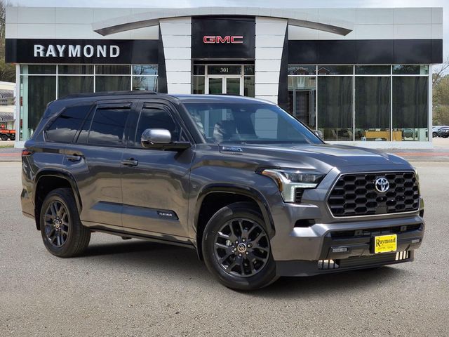 2023 Toyota Sequoia Platinum 4WD    