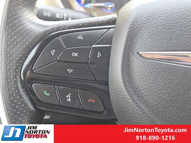 Used 2021 Chrysler Pacifica Hybrid Van