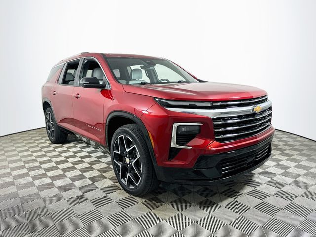 Radiant Red Tintcoat 2025 Chevrolet Traverse SUV / Crossover Front-Wheel Drive Automatic