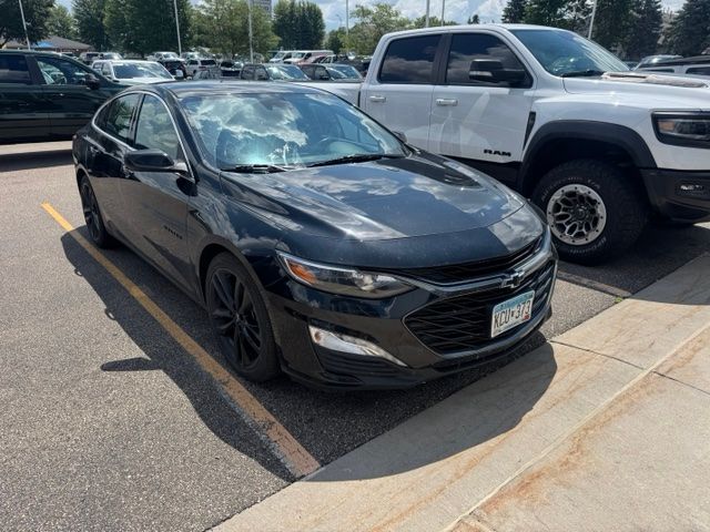 Black Metallic 2022 Chevrolet Malibu Sedan Front-Wheel Drive Continuously Variable Transmission