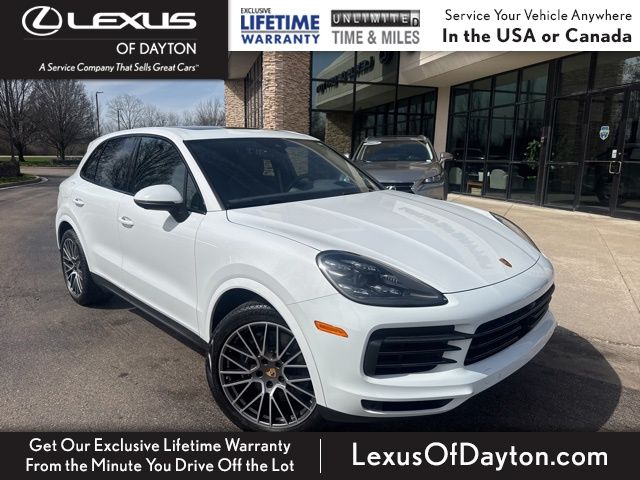 2023 Porsche Cayenne Platinum Edition AWD