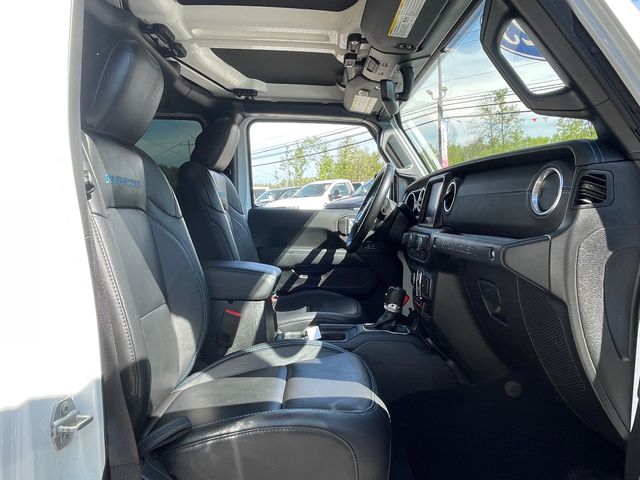 2023 Jeep Wrangler Rubicon 4xe - Bright White Clearcoat exterior view 17