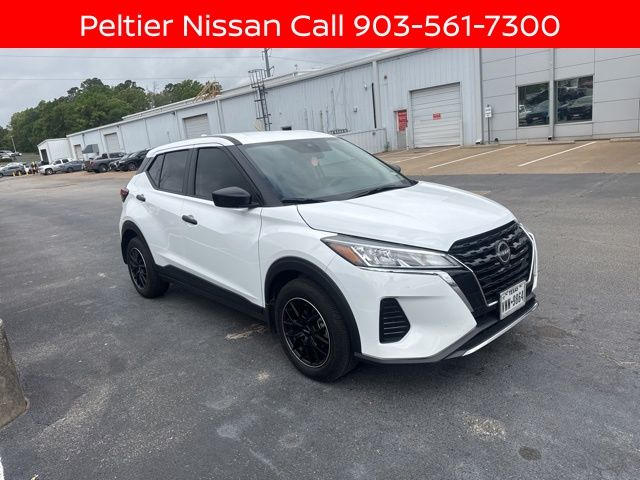 White (Fresh Powder) 2024 Nissan Kicks S FWD SUV / Crossover Front-Wheel Drive Continuously Variable Transmission