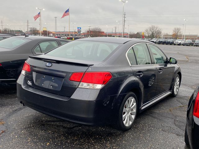 2011 Subaru Legacy 2.5i 11