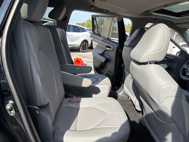 Used 2026 Toyota Highlander SUV