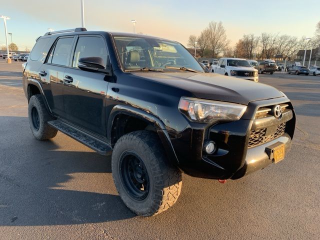 2020 Toyota 4Runner SR5 Premium 4WD
