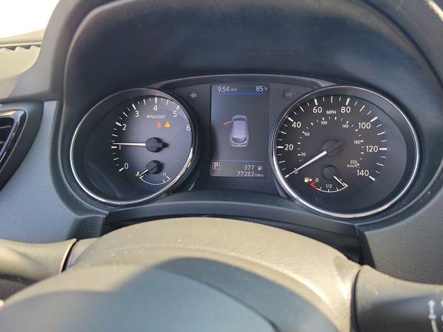 Used 2020 Gray Nissan S image 26