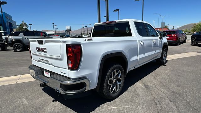 2024 GMC Sierra 1500 SLE 3