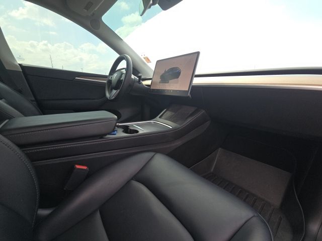 2022 Tesla Model Y Performance:46844A