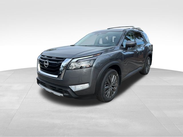 2025 Gun Metallic Nissan Pathfinder SL 4X4 SUV