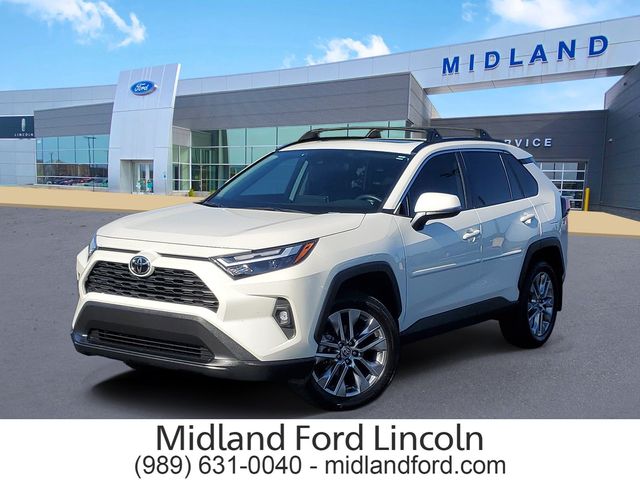 White (Blizzard Pearl) 2022 Toyota RAV4 SUV / Crossover All-Wheel Drive 8-Speed Automatic