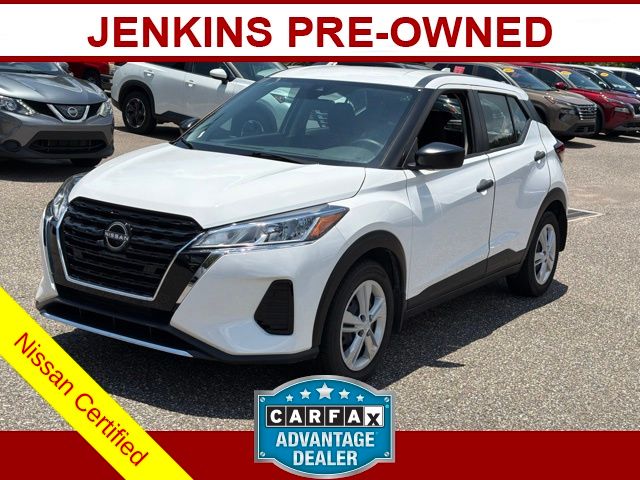 White (Fresh Powder) 2024 Nissan Kicks SUV / Crossover Front-Wheel Drive Continuously Variable Transmission