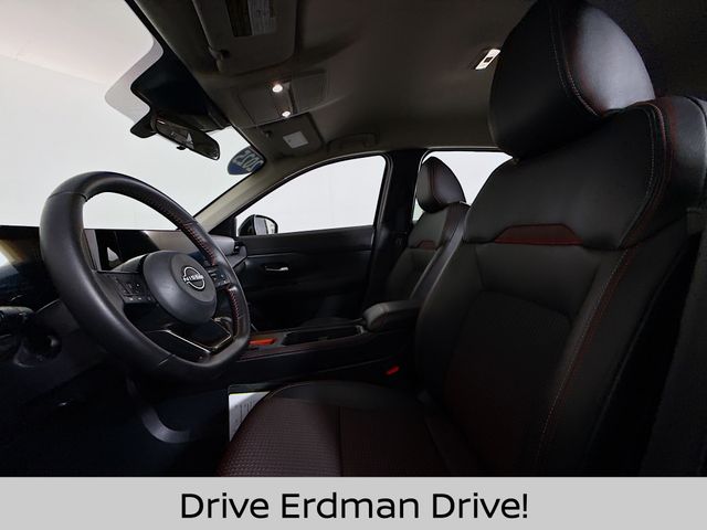 Used 2025 Nissan Kicks SUV