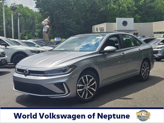 Pyrite Silver Metallic 2026 Volkswagen Jetta SE FWD Sedan Front-Wheel Drive 8-Speed Automatic