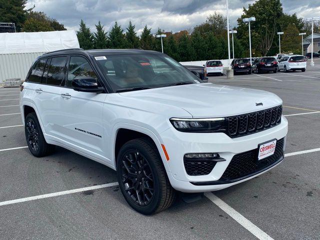 new 2025 Jeep Grand Cherokee car, priced at $64,735
