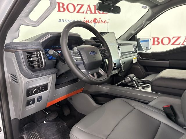 2025 Space White Metallic Ford F-150 Lightning Flash AWD Truck