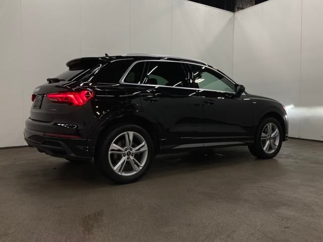 2021 Audi Q3 quattro S line Premium 45 TFSI