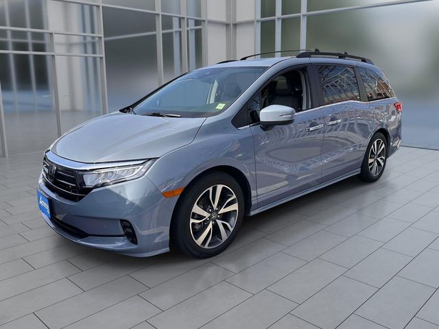 Gray 2023 Honda Odyssey Touring FWD Minivan Front-Wheel Drive Automatic