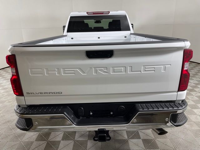 2025 Chevrolet Silverado 2500HD WT Pickup 8