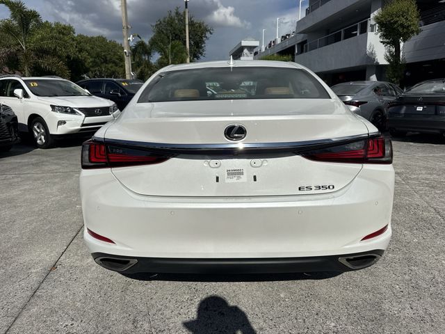 Used 2024 Lexus ES Sedan