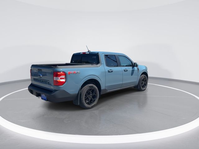 Used 2023 Blue Ford Lariat image 7