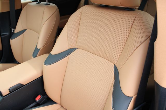 Used 2024 Black Lexus 350 image 6