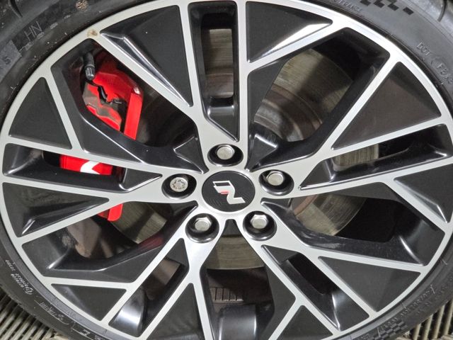 2022 Hyundai Elantra N Base photo 9