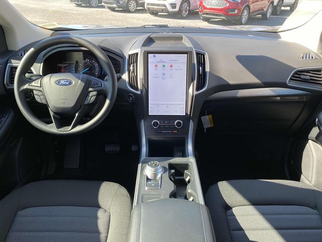 2024 Ford Edge SE 16