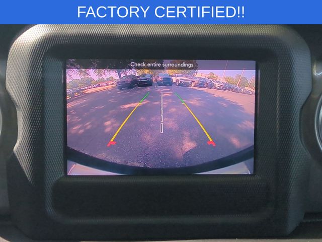 Used 2021 White Jeep Unlimited Sahara image 23