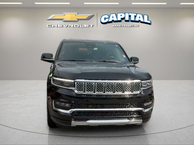 Used 2024 Black Jeep Base image 8