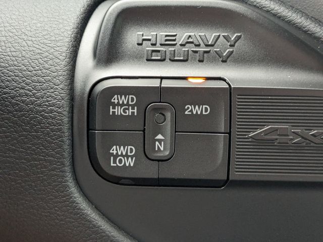 2024 Ram 3500 Chassis Tradesman/SLT/Laramie/Limited