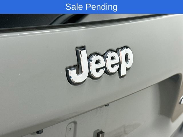 2021 Jeep Cherokee Latitude Lux Gray at Subaru and VW of Moon Township