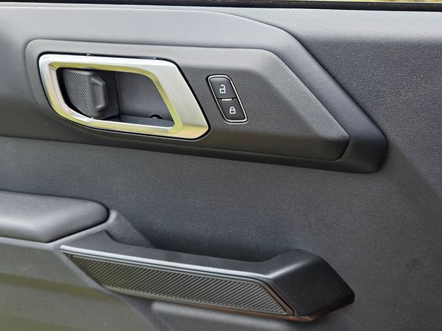 New 2025 Beige Ford Raptor image 30