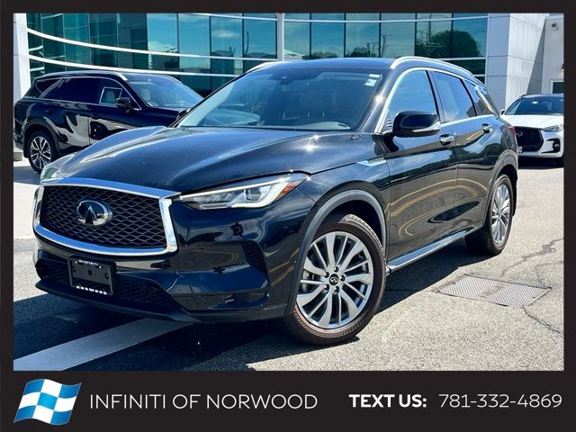 2023 INFINITI QX50 Luxe AWD    