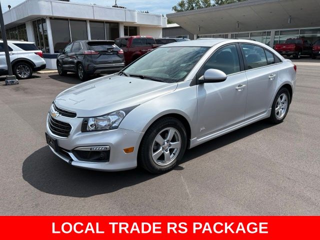Silver Ice Metallic 2015 Chevrolet Cruze Sedan Front-Wheel Drive 6-Speed Automatic Overdrive