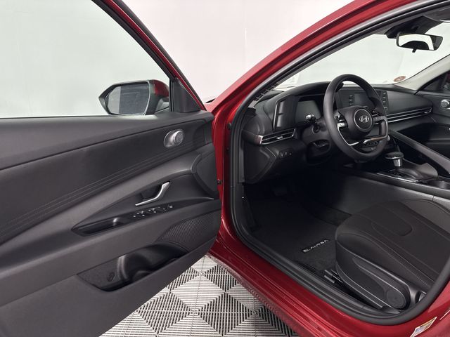 Used 2025 Hyundai Elantra Hybrid For Sale in Indianapolis, IN