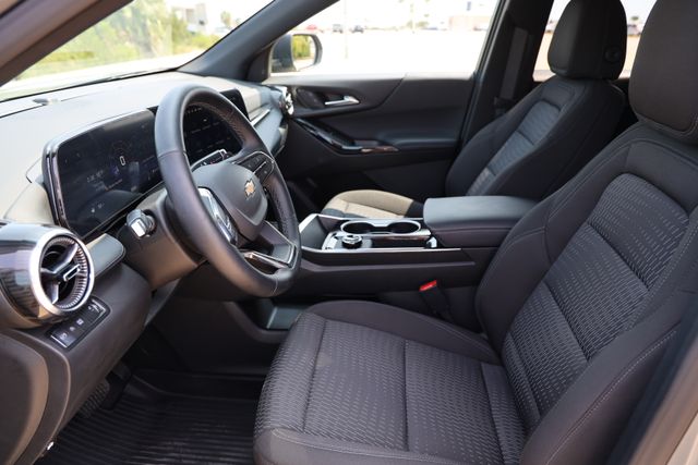 2026 Chevrolet Equinox LT Gray at Legacy Ford