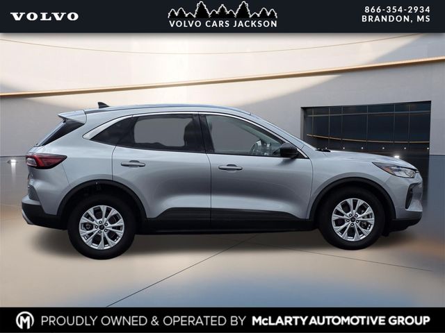 Used 2023 Ford Escape Hybrid SUV