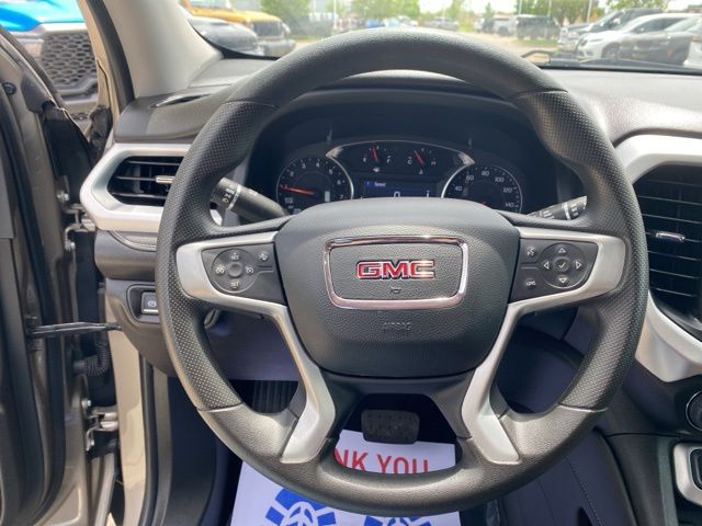 2022 GMC Acadia SLE - Light Stone exterior view 13