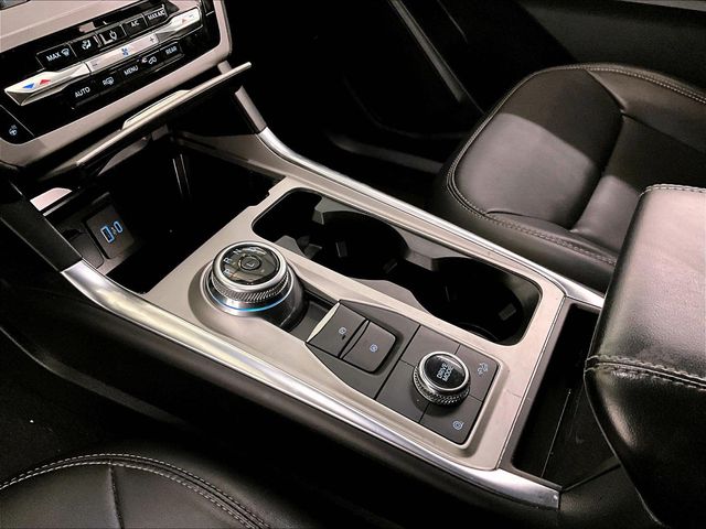 2023 Ford Explorer XLT Silver at Grove City Ford