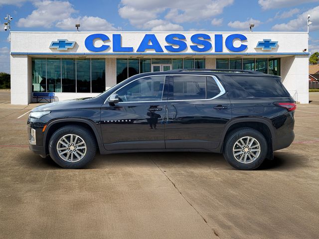 2023 Chevrolet Traverse LT - 3