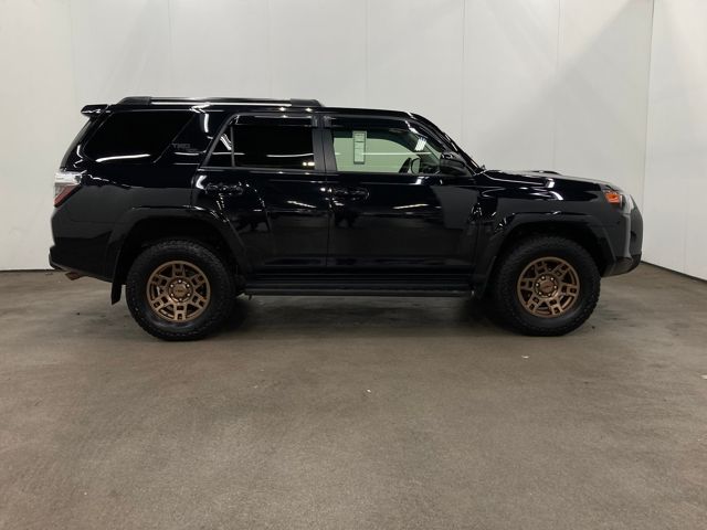 2021 Toyota 4Runner TRD Off-Road